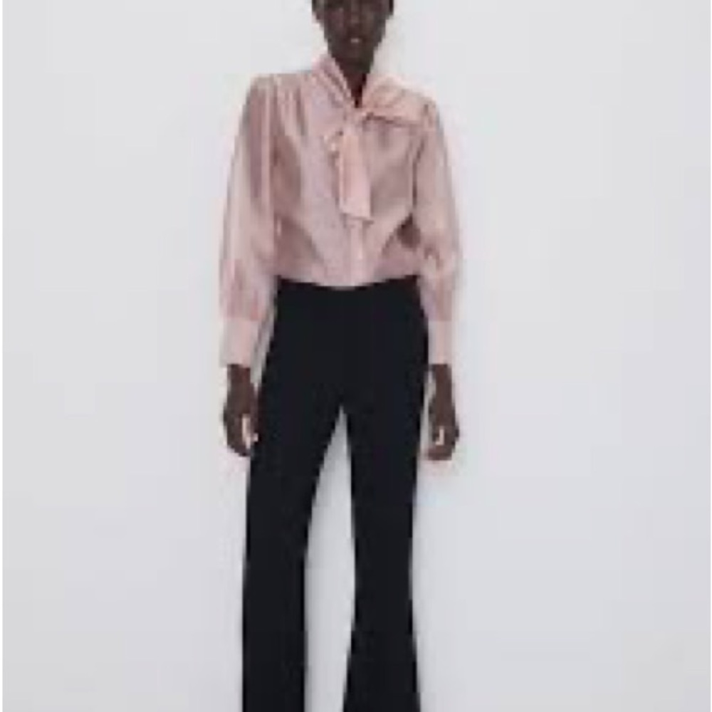 Nude organza blouse with bow at neckline - Picture 3 of 3